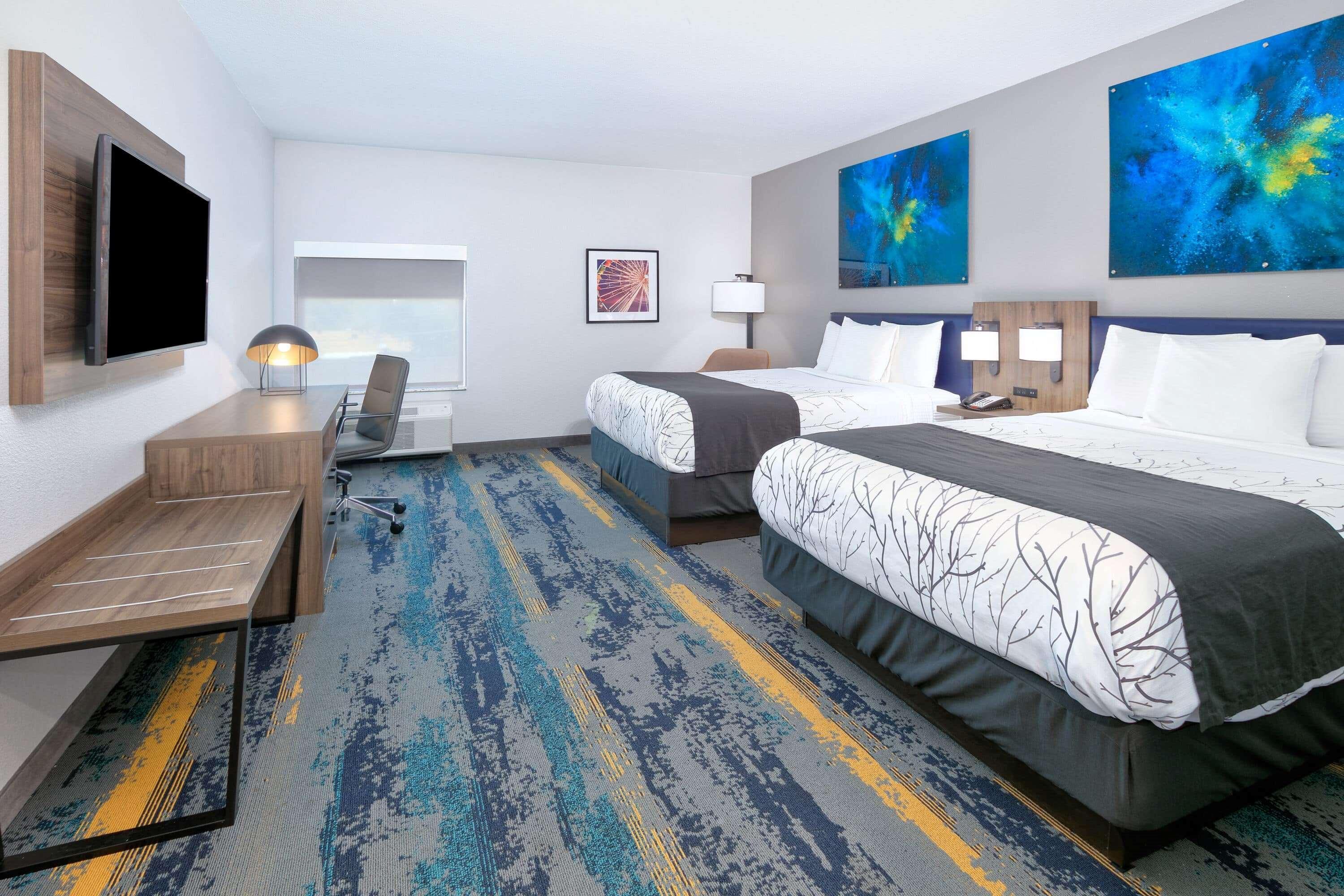 La Quinta Inn&Suites by Wyndham Dallas/Fairpark Bagian luar foto