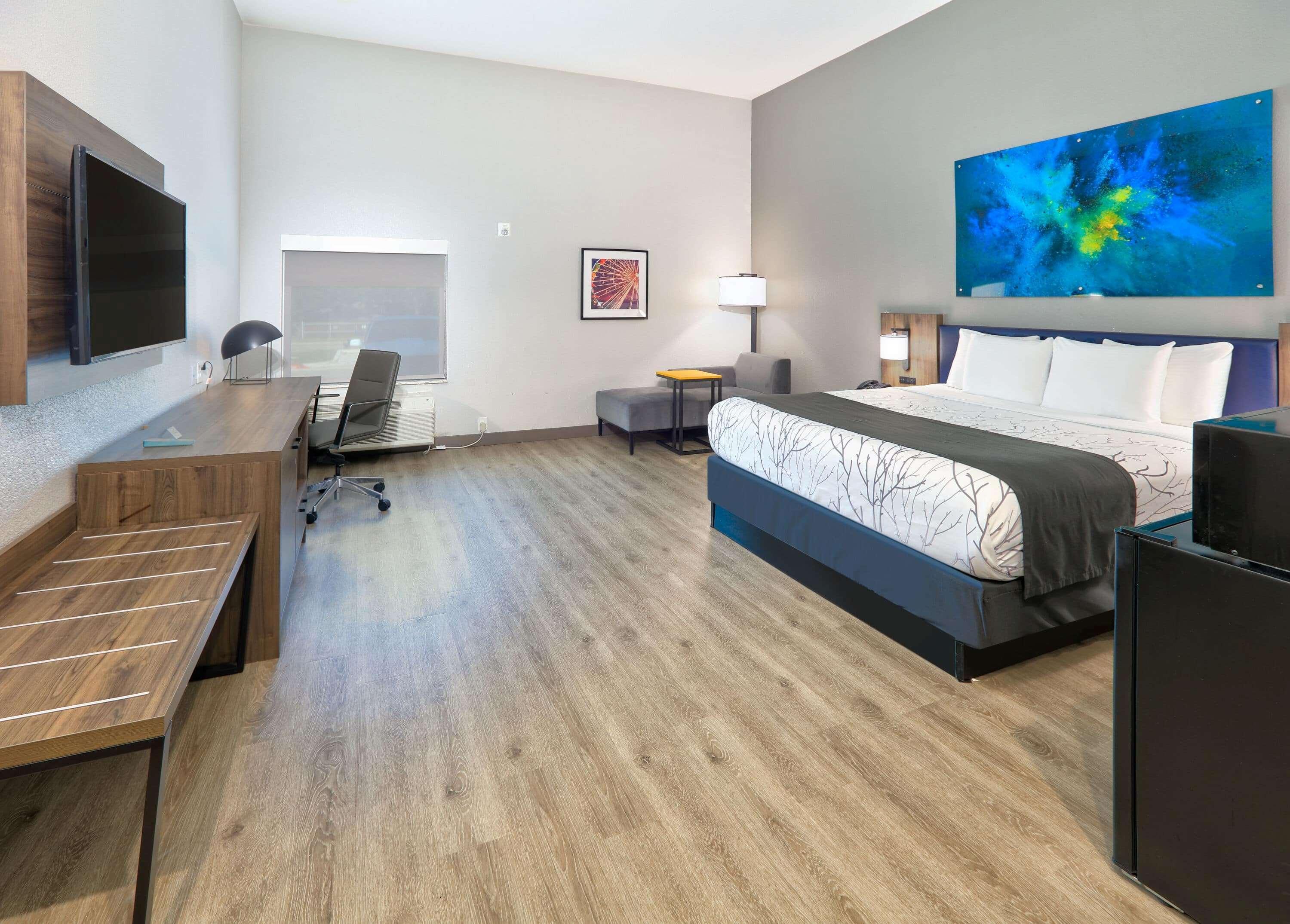 La Quinta Inn&Suites by Wyndham Dallas/Fairpark Bagian luar foto